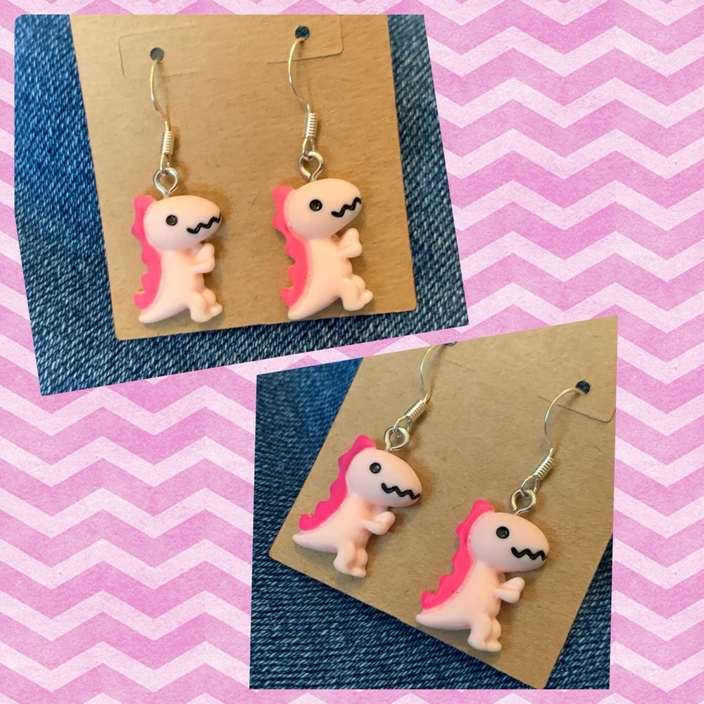💛 (5/$25) Pink Dinosaur Earrings!!